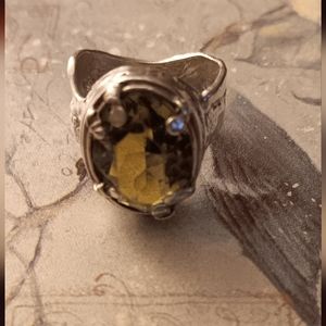 Vintage Silpada Sterling Silver and Green Crystal Ring.